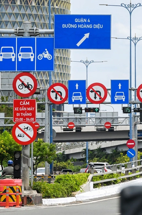 CUNG CẤP VẬT TƯ GIAO THÔNG